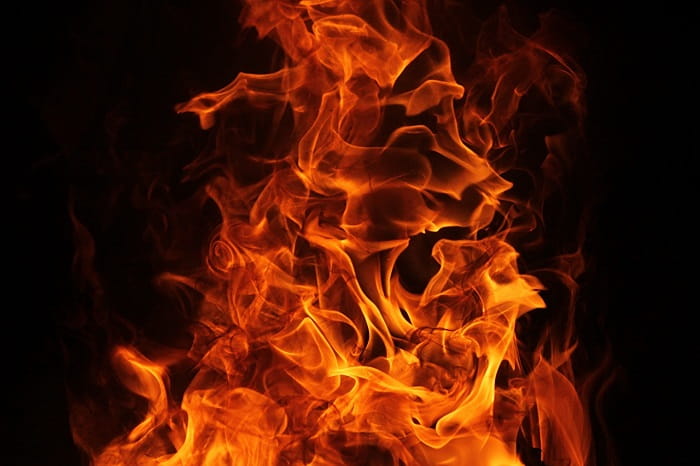 В Воронежской области женщина сожгла своего сожителя