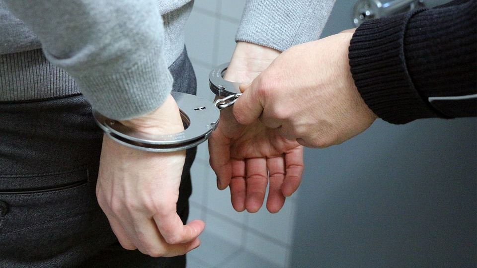 В Касимове за кражу машины, телефона и денег задержан молодой мужчина