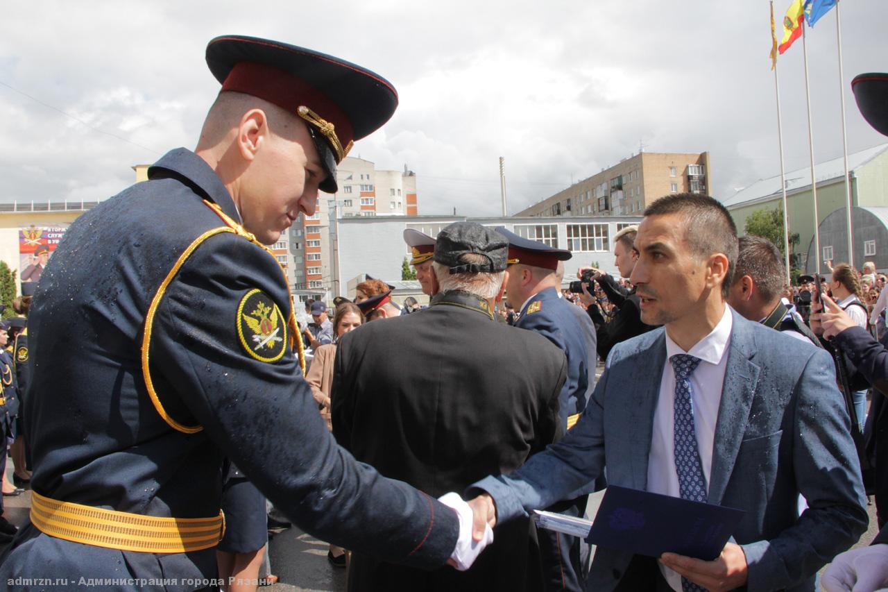 В Академии ФСИН состоялся выпуск лейтенантов внутренней службы | 28.06.2019  | Рязань - БезФормата