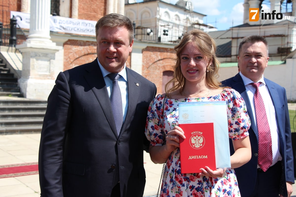 Выпускники «Политеха» получили дипломы в Рязанском кремле