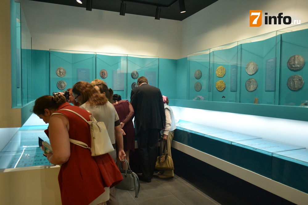 На выставке «От Античности к Средневековью» рязанцев познакомили с монетами Древнего Рима и Византии