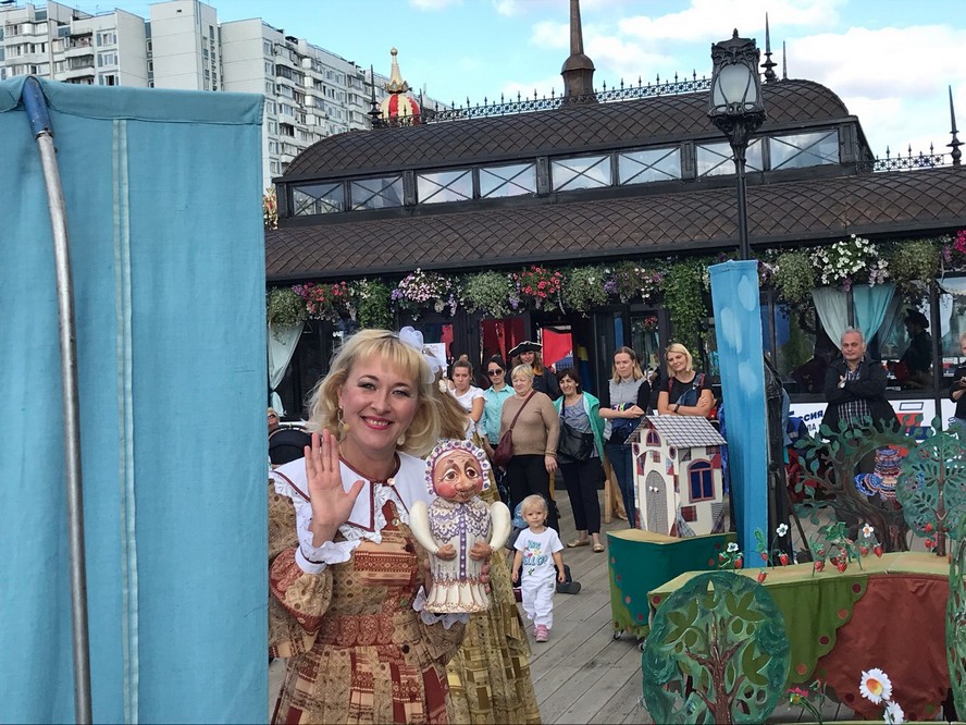 Рязанский театр кукол выступил на фестивале «Цветочный джем»