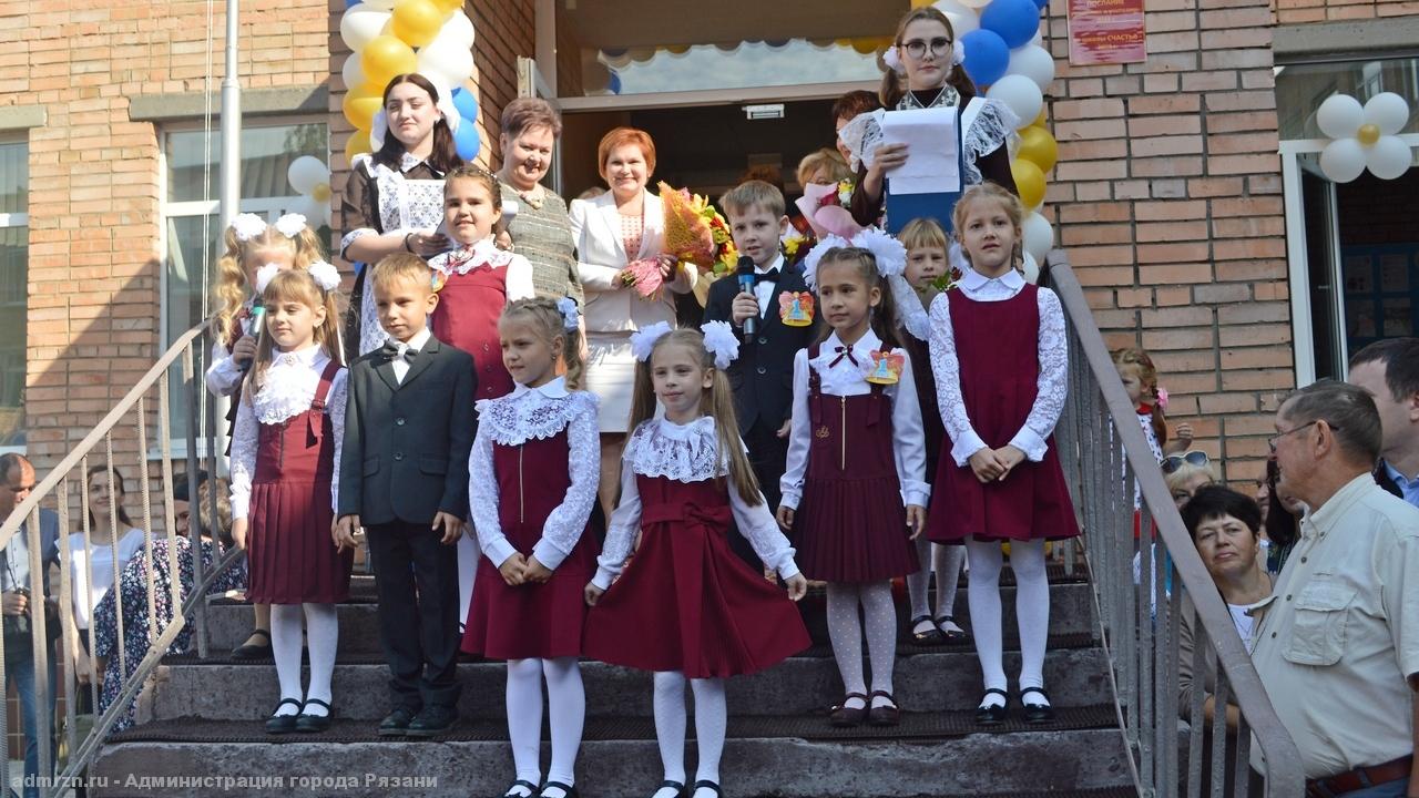 Елена Сорокина поздравила школьников с Днём знаний