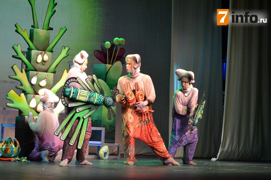 В Рязани Санкт-Петербургский театр кукол рассказал «Историю бабочки»