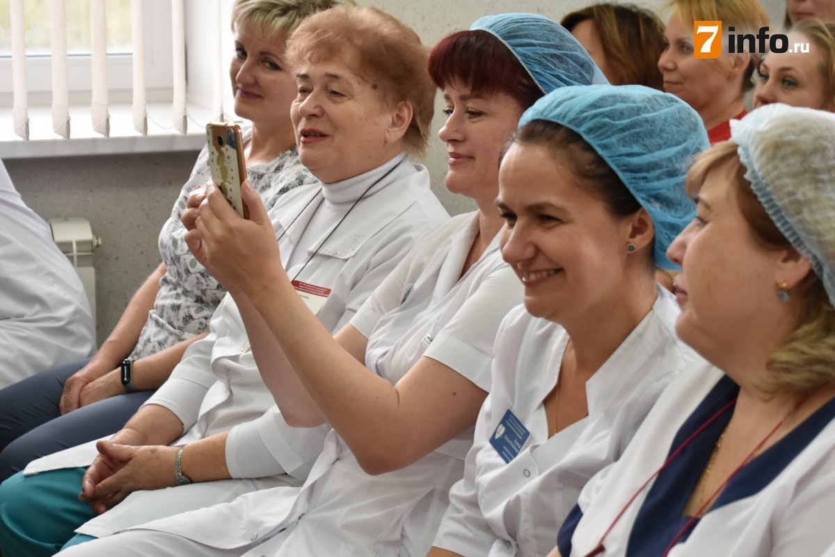 Рязанских медсестёр «посвятили в профессию»