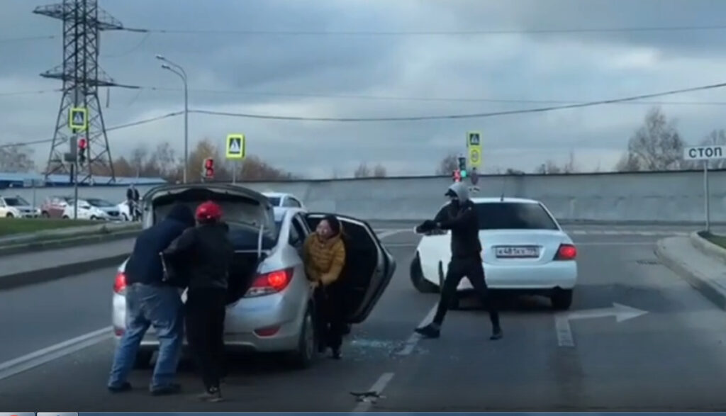 В Москве ограбили обнальщиков: видео