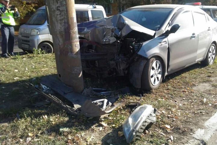 Автоледи погибла в ДТП в Красноярске, ребенок травмирован