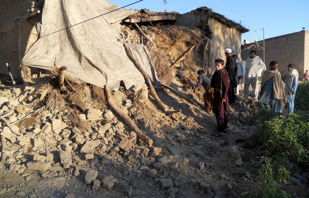 Землетрясение в Гиндукуше в 2015 году