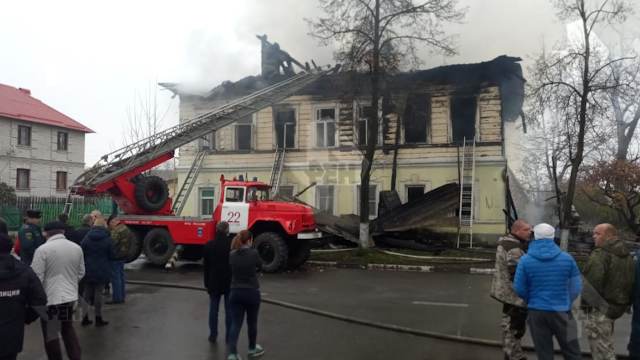 Пожар в Ростове Великом: Погибли пять детей