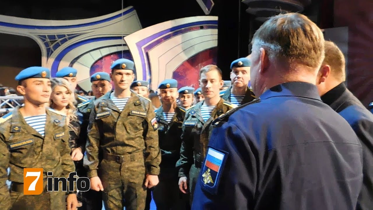 «Игра потрясающая»: губернатор Рязанской области прокомментировал для РИА «7 новостей» полуфинал КВН с участием десантников