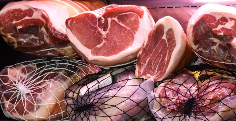 Более 5 тонн опасной продукции уничтожили в Рязанской области