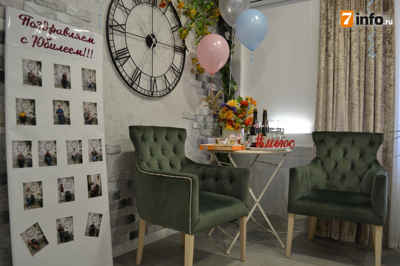 Салон красоты «Мьюс» в день своего рождения дарит подарки клиентам