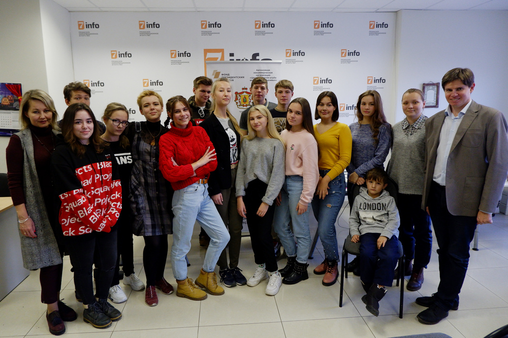 В редакции РИА «7 новостей» прошли мастер-классы для участников проекта «МедиаКВН»