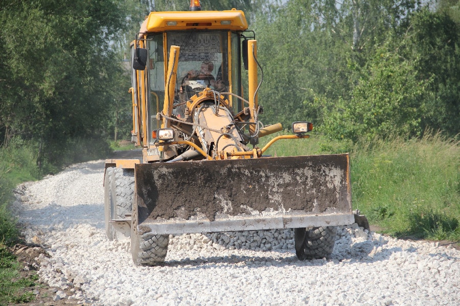 В поселениях Скопинского района отремонтируют почти 6 километров дорог