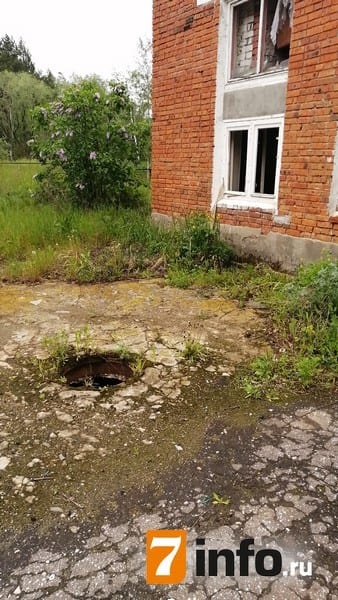 Рязанцы пожаловались на опасный заброшенный объект в районе села Агропустынь