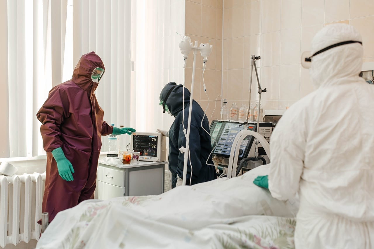 В Рязани из коронавирусного отделения выписали одного из самых «тяжёлых» пациентов