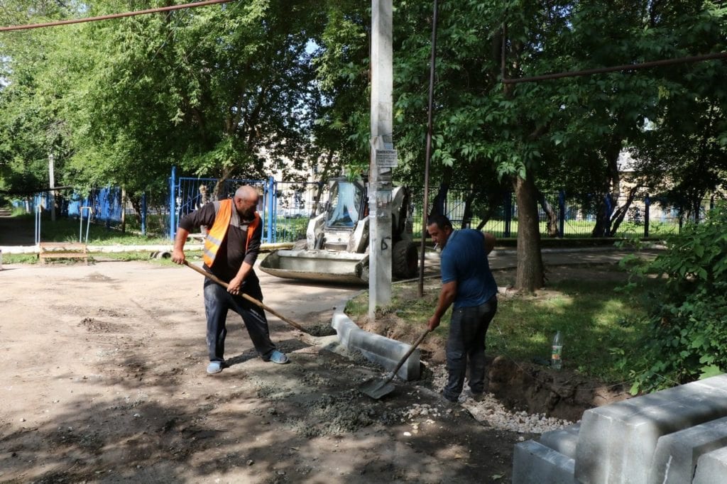 В Рязани подрядчика оштрафуют за срыв сроков по ремонту двора