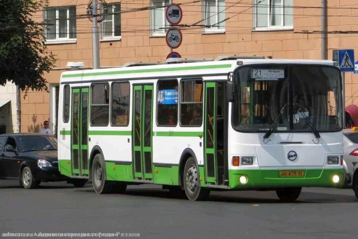 Из-за перекрытия движения по центру Рязани 9 мая изменятся маршруты общественного транспорта