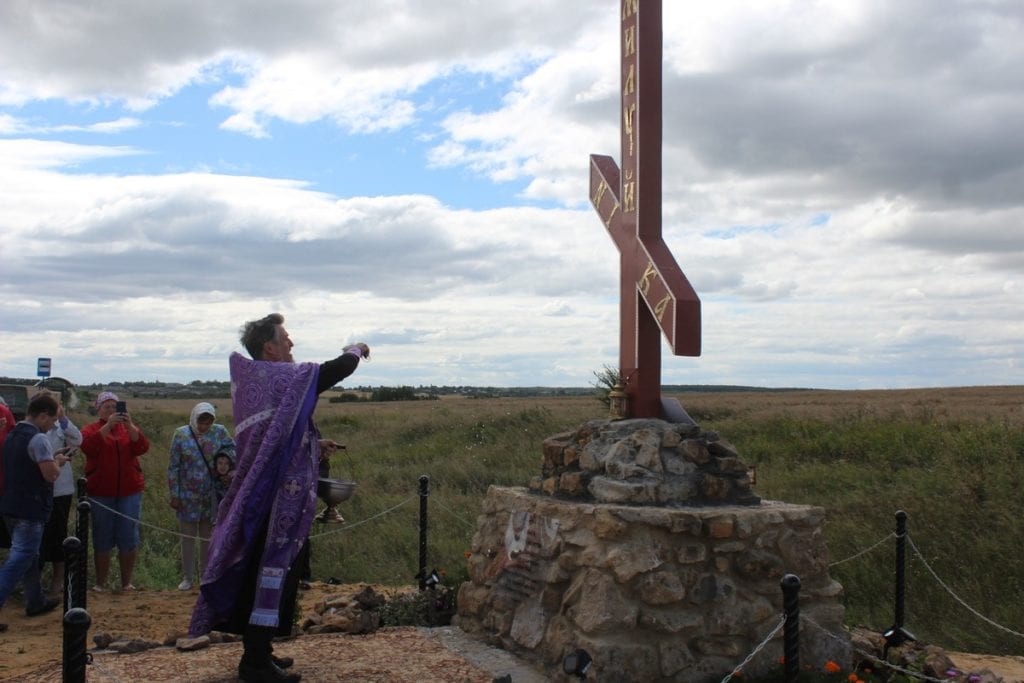 В Ильинке освятили Поклонный Крест