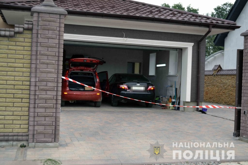 Украинская учительница убила своего мужа и ранила дочь