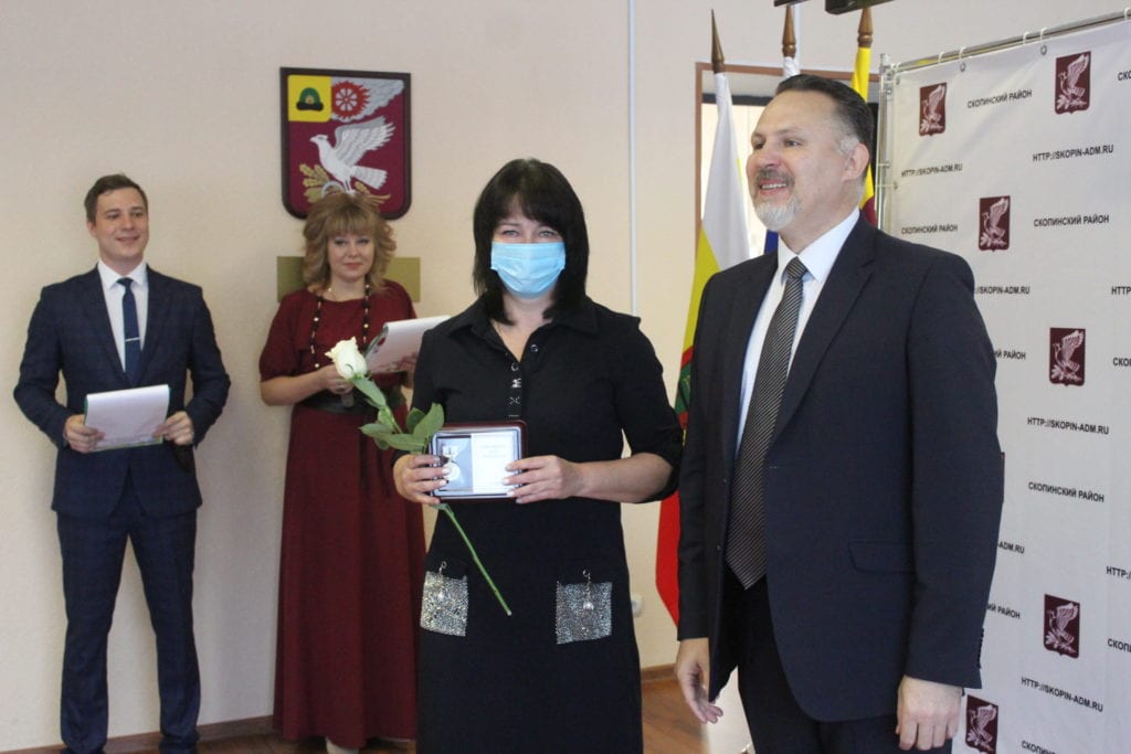 В Скопинском районе поздравили работников дошкольного образования