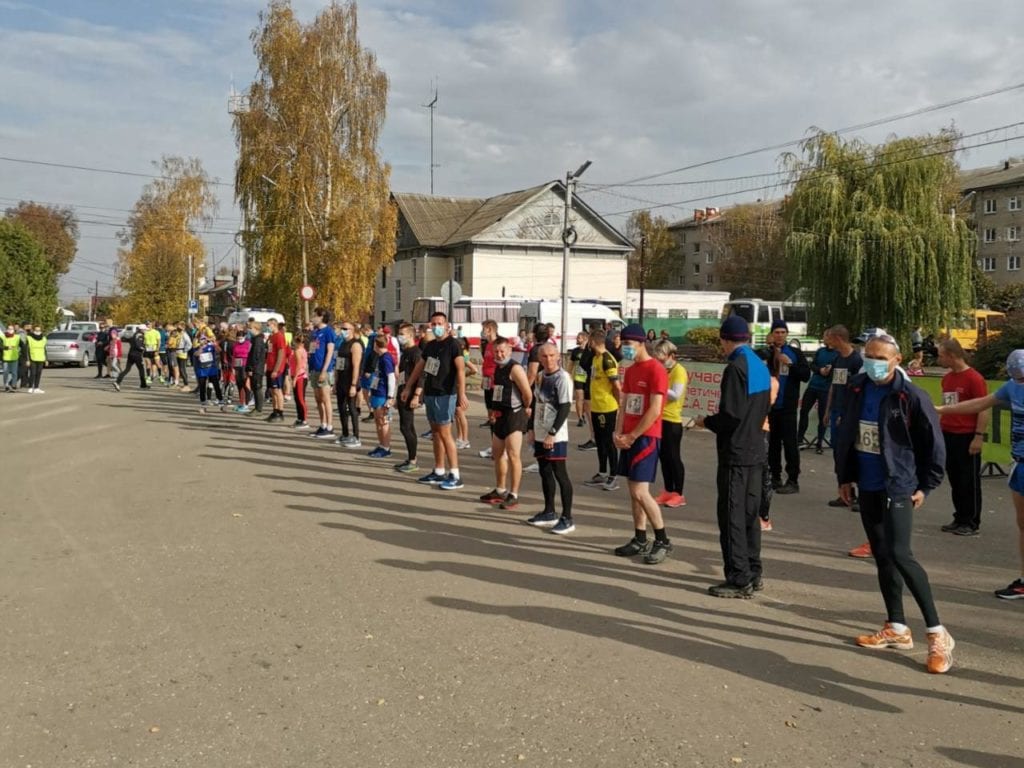 В Рыбновском районе более 400 человек пробежали 21 км в рамках празднования юбилея С.А. Есенина