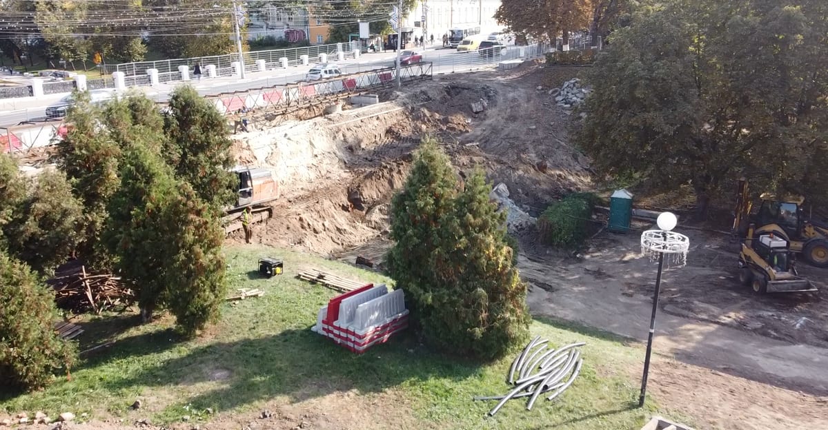 Росприроднадзор связал запах фекалий и реконструкцию моста в центре Рязани