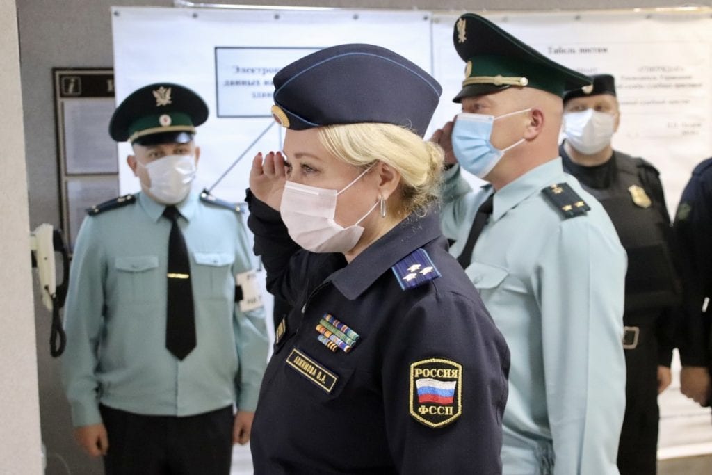 Рязанские приставы отработали правила несения службы в судах