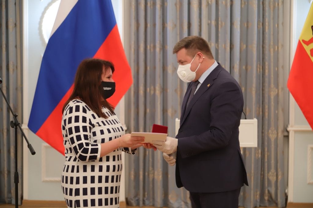 Николай Любимов вручил рязанским волонтерам медали от имени президента РФ