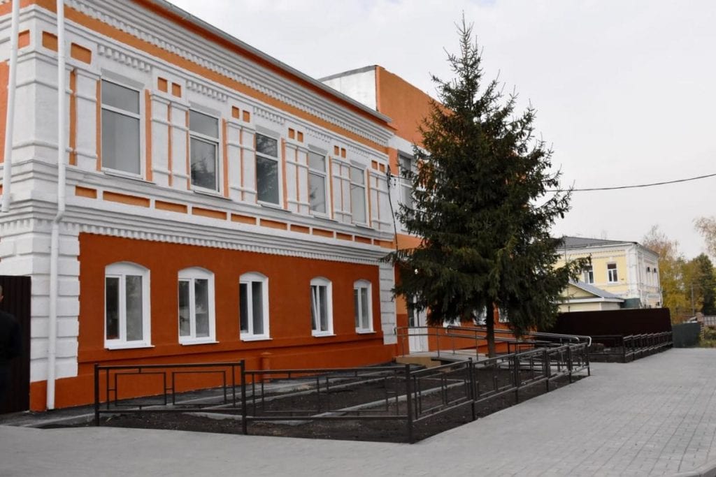 В Сасове после капитального ремонта открылась школа искусств