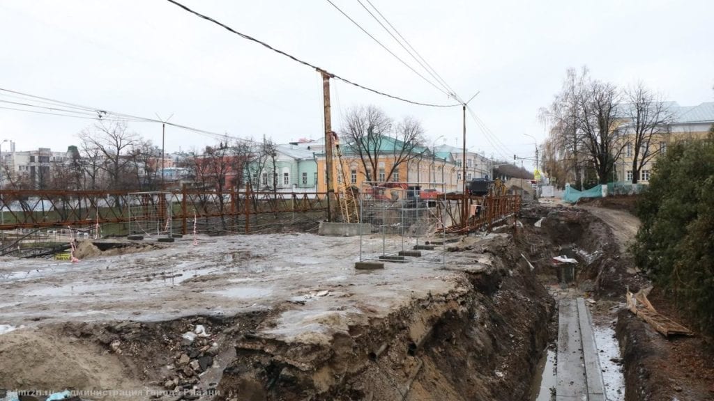 Работы по реконструкции моста на улице Ленина ведутся согласно графику