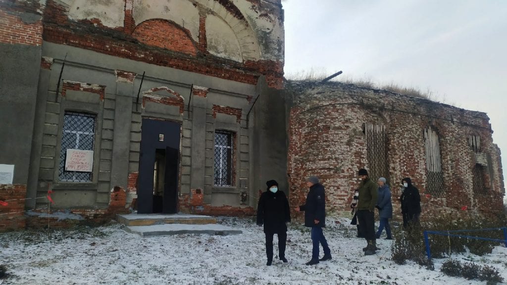 В деревне Салтыки Ряжского района местные жители восстанавливают храм