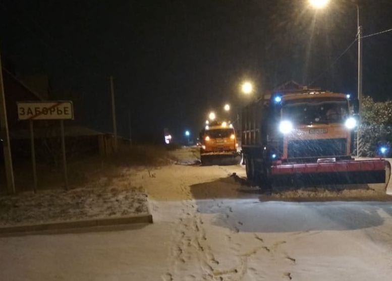 За сутки в Рязани от снега очистили более 40 пешеходных переходов