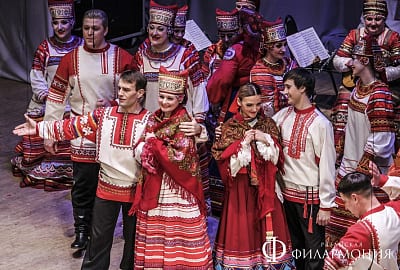 Рязанский хор подарил зрителям жизнеутверждающую программу «Коляды даръ»