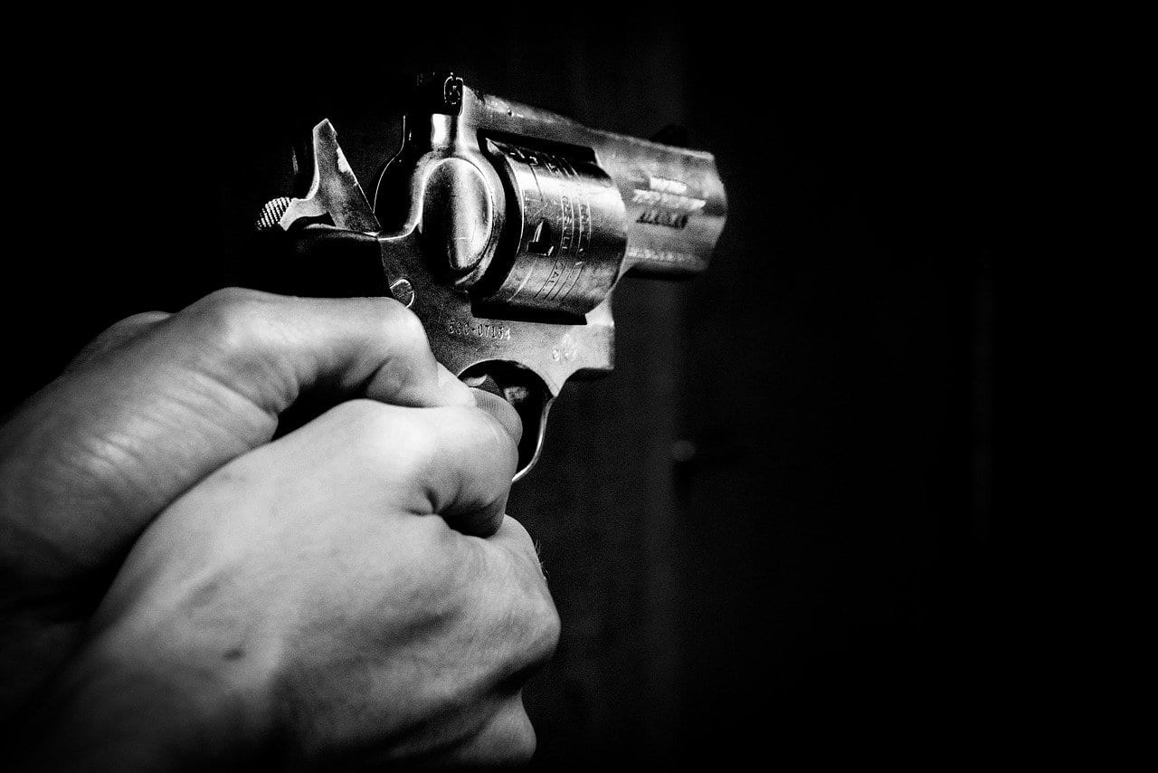 В Спасском районе 25-летний парень изготовил самодельный пистолет