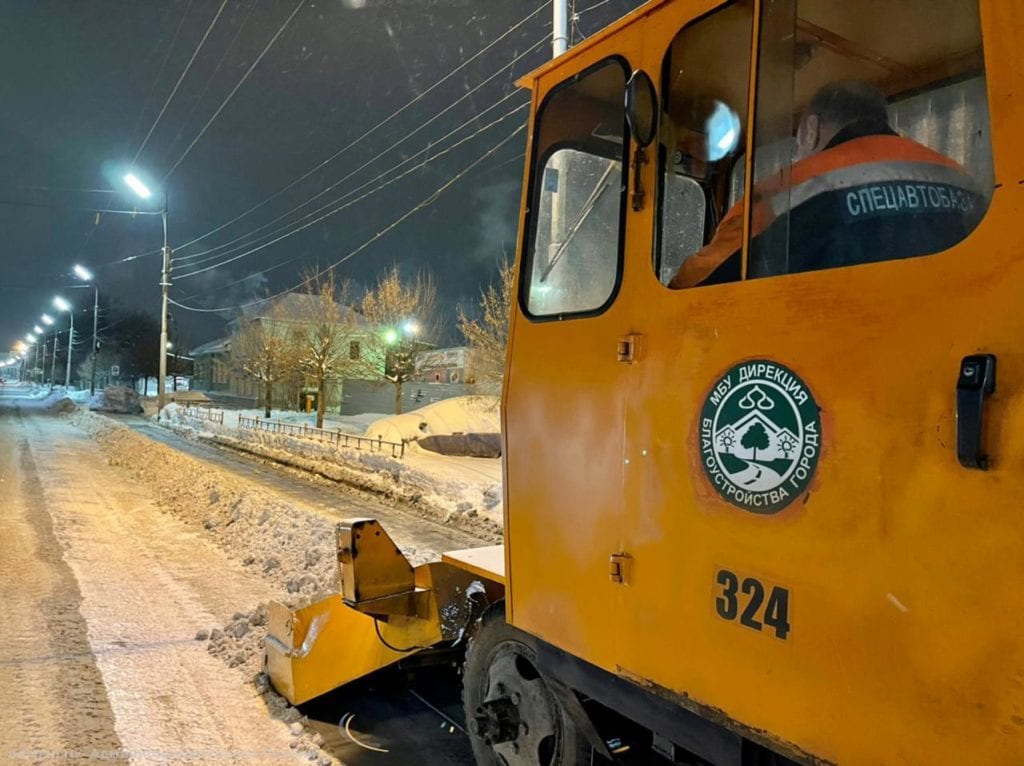 За прошедшую ночь в Рязани вывезли 15 000 кубометров снега