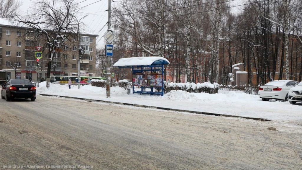 Владимир Бурмистров проинспектировал уборку снега в Железнодорожном районе Рязани