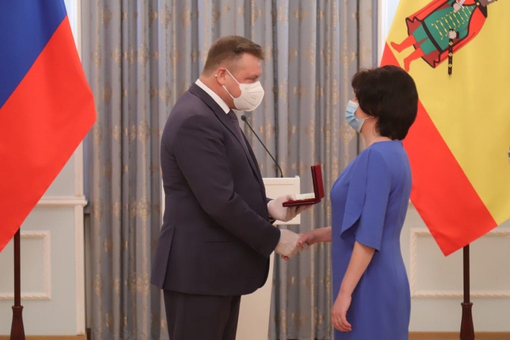 Любимов вручил рязанцам награды за выдающиеся профессиональные успехи