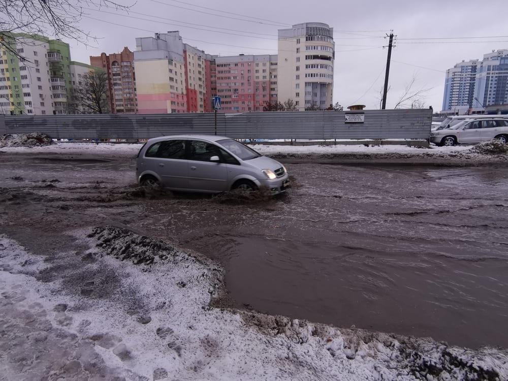 Рязанцы пожаловались на затопленную улицу Татарскую