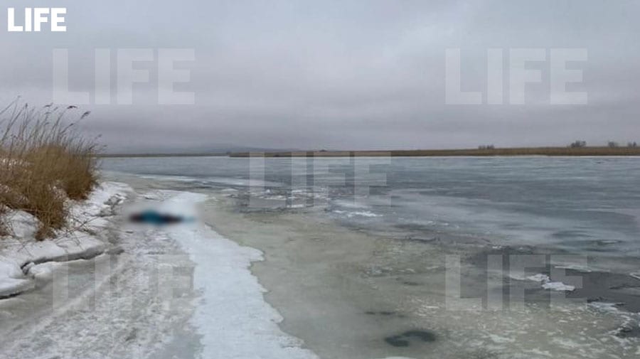 Семья из пяти человек провалилась под лед и утонула в Приморье
