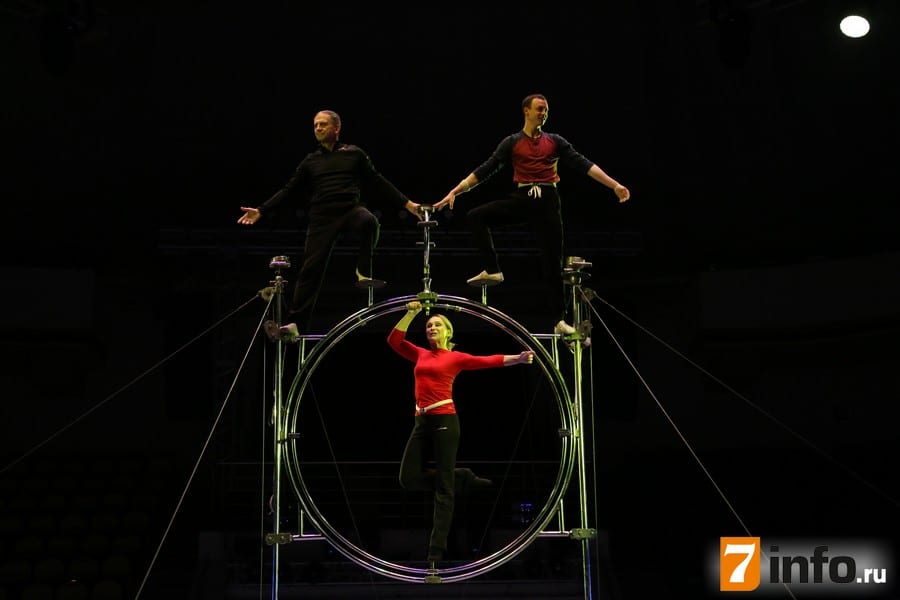 В рязанском цирке прошёл генеральный прогон программы «Цирк зажигает огни»