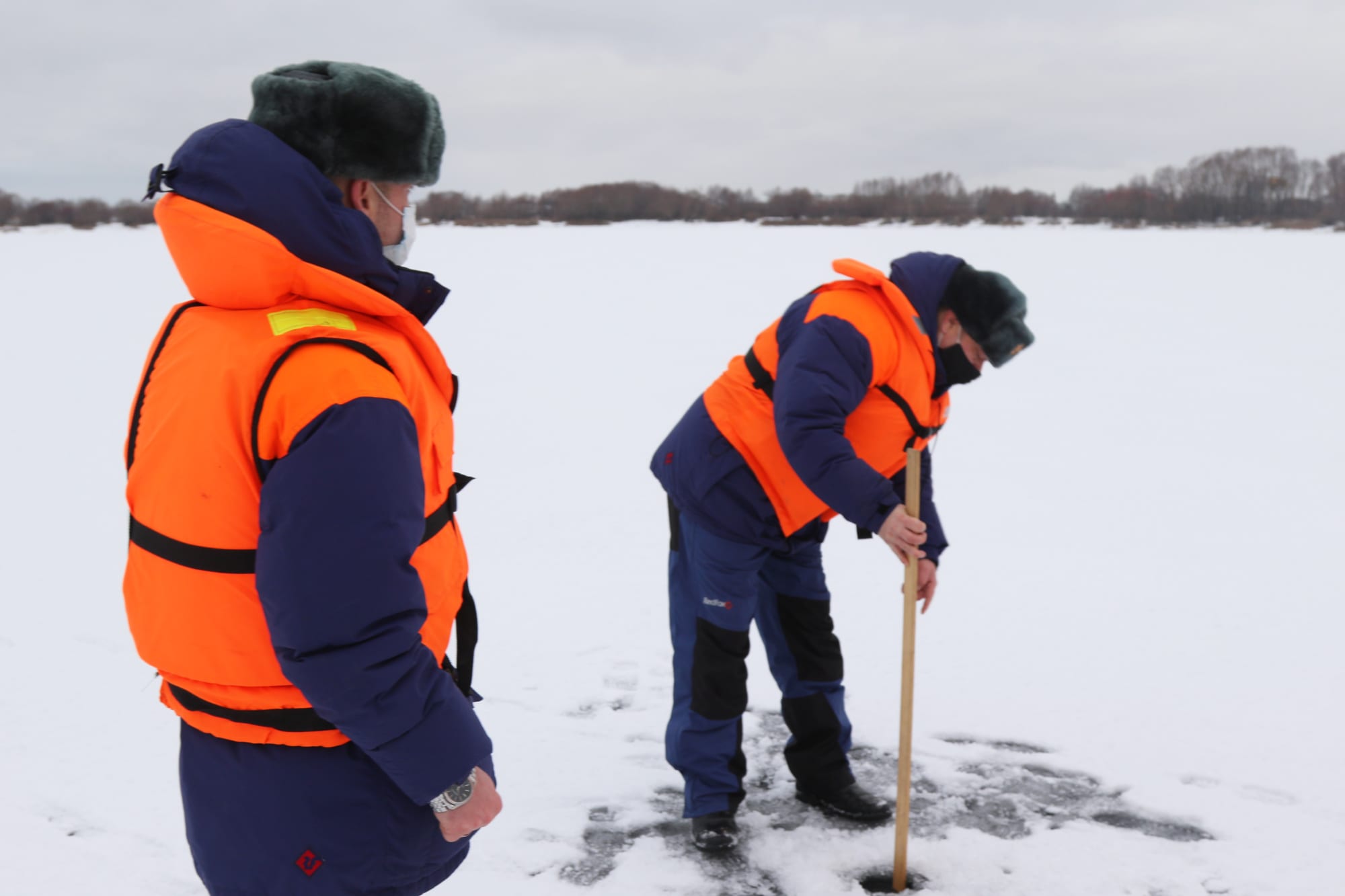 На водоёмах Рязанской области измерили толщину льда