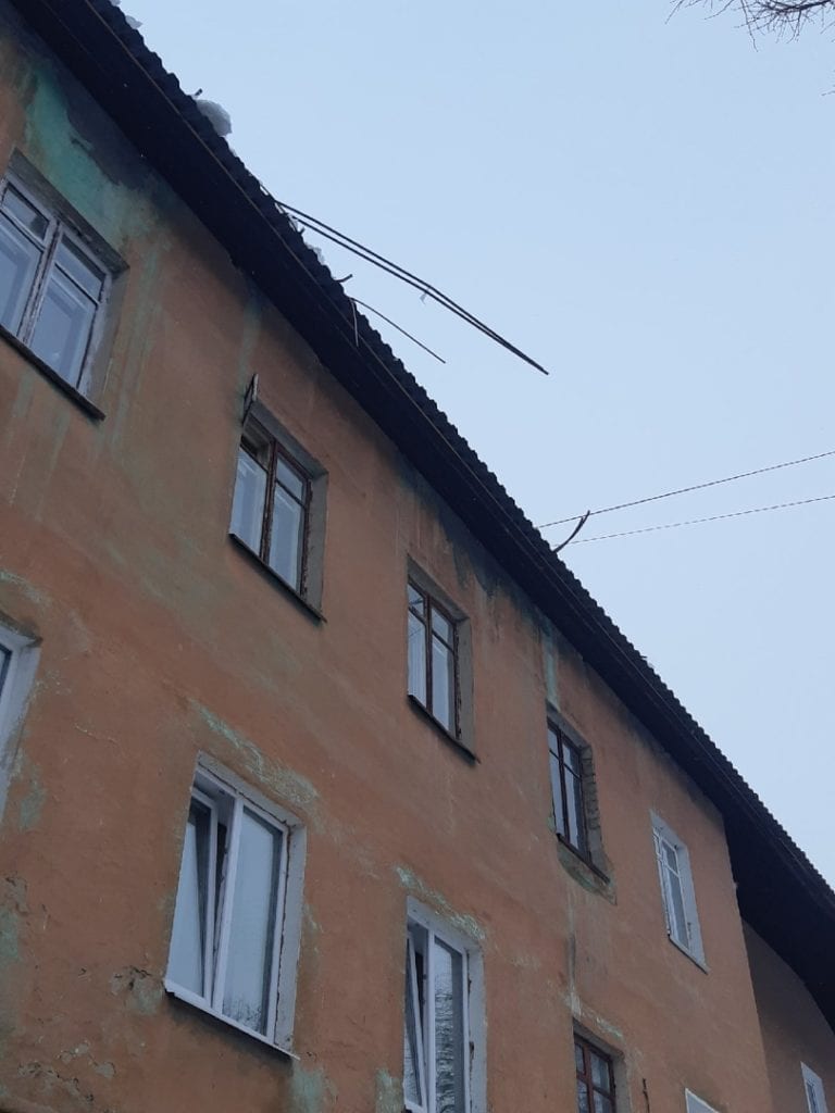 Рязанцы пожаловались на поломку отремонтированных в 2019 году крыш