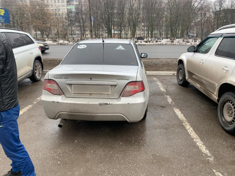 В Рязани автомобиль "Дэу Нексиа" сбил 39-летнего мужчину