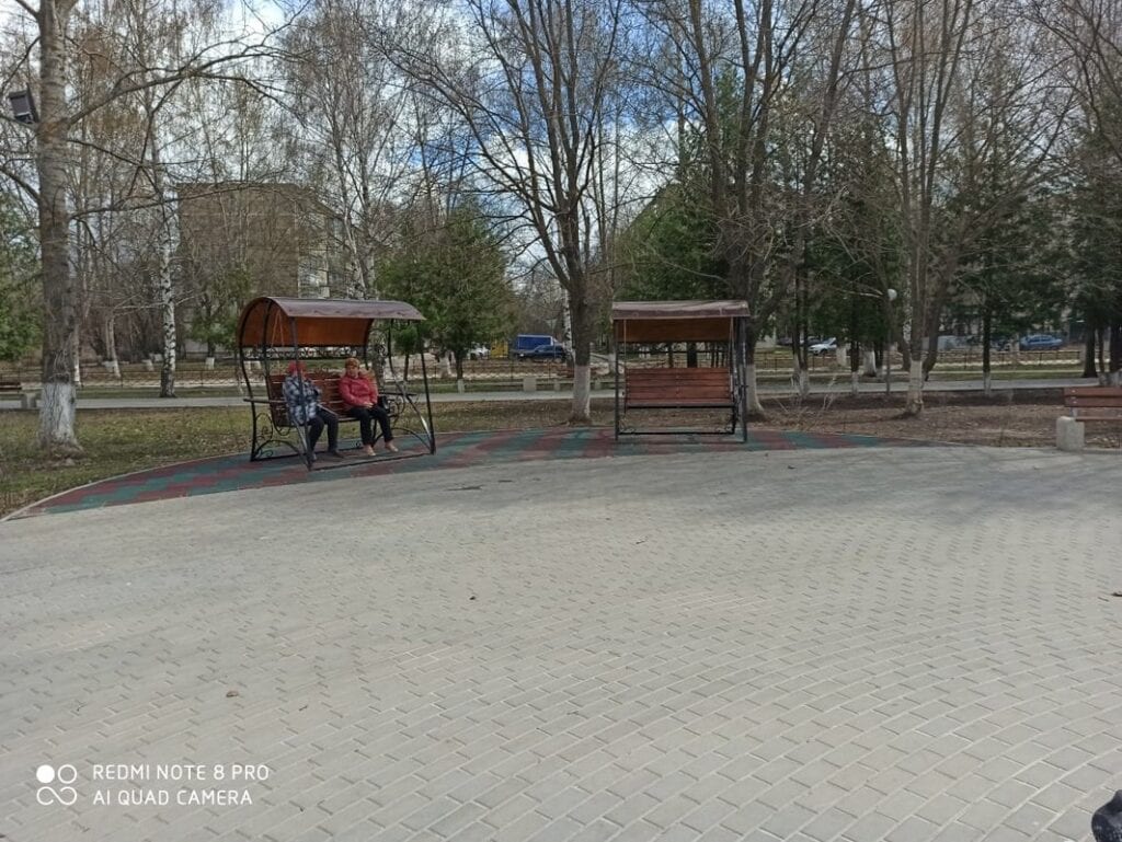 В Новомичуринске благоустроили сквер на проспекте Смирягина