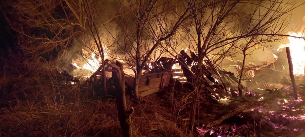 Опубликованы фото трагического пожара в Скопинском районе