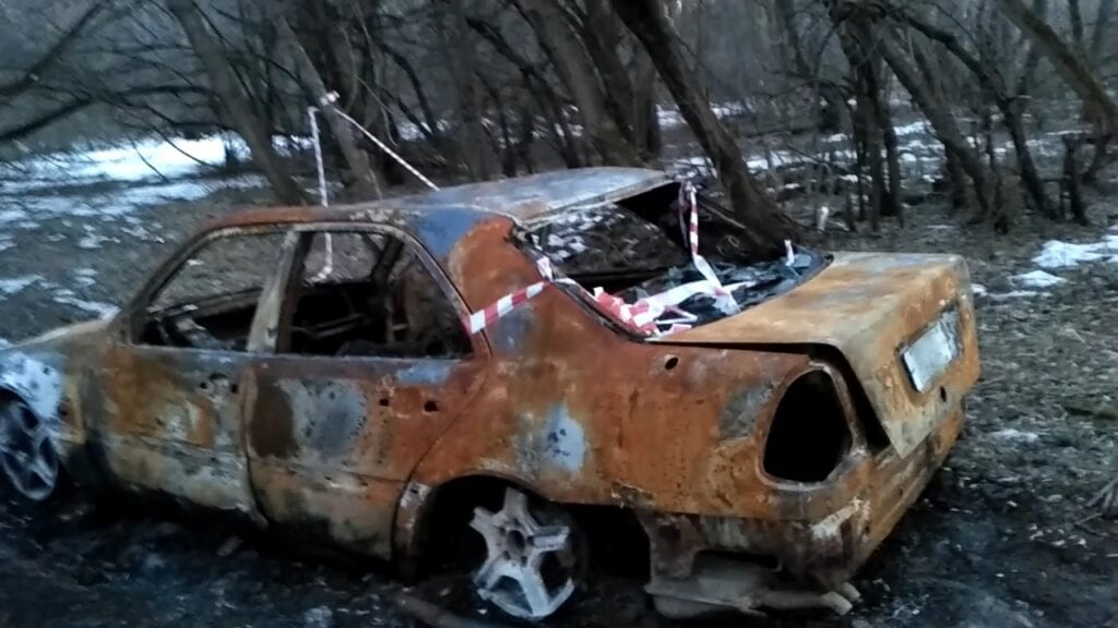 Сгоревший автомобиль обнаружили в рязанском Лесопарке
