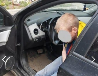 В Рязани мужчина забрался в чужой автомобиль и уснул