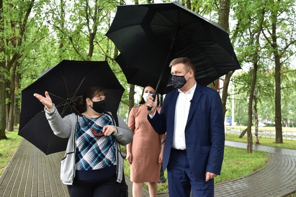 Любимов встретился с активистам ТОС в рязанской Песочне