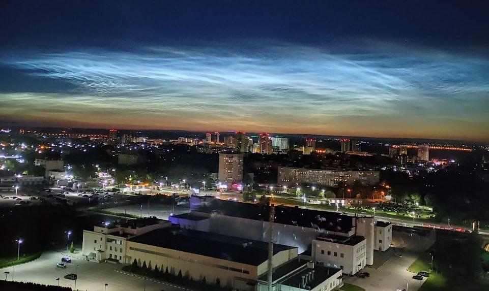 Серебристые облака сфотографировали над Рязанью